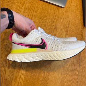 Nike React Infinity Flyknit 2